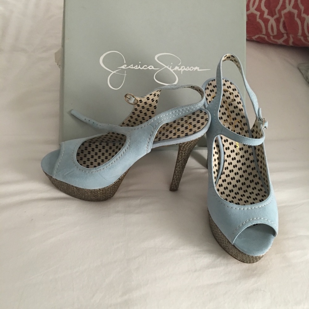 Jessica Simpson pdr blue suede w/gold woven soles